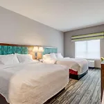 Hampton Inn & Suites Cincinnati Midtown Rookwood
