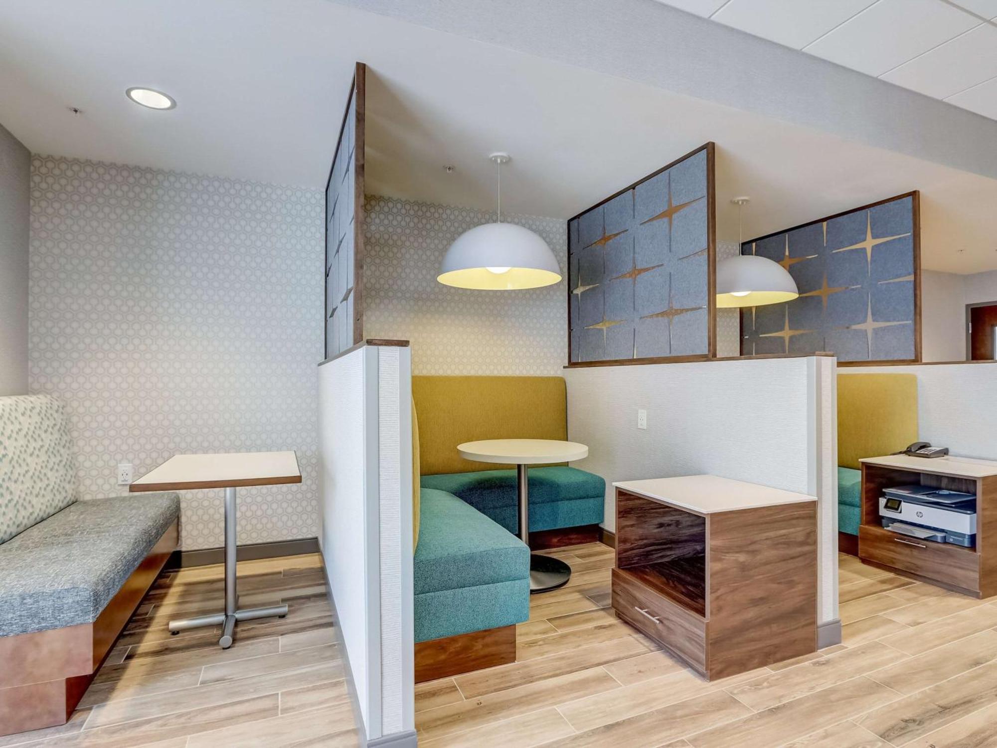 Hampton & Midtown Rookwood Hotel Cincinnati