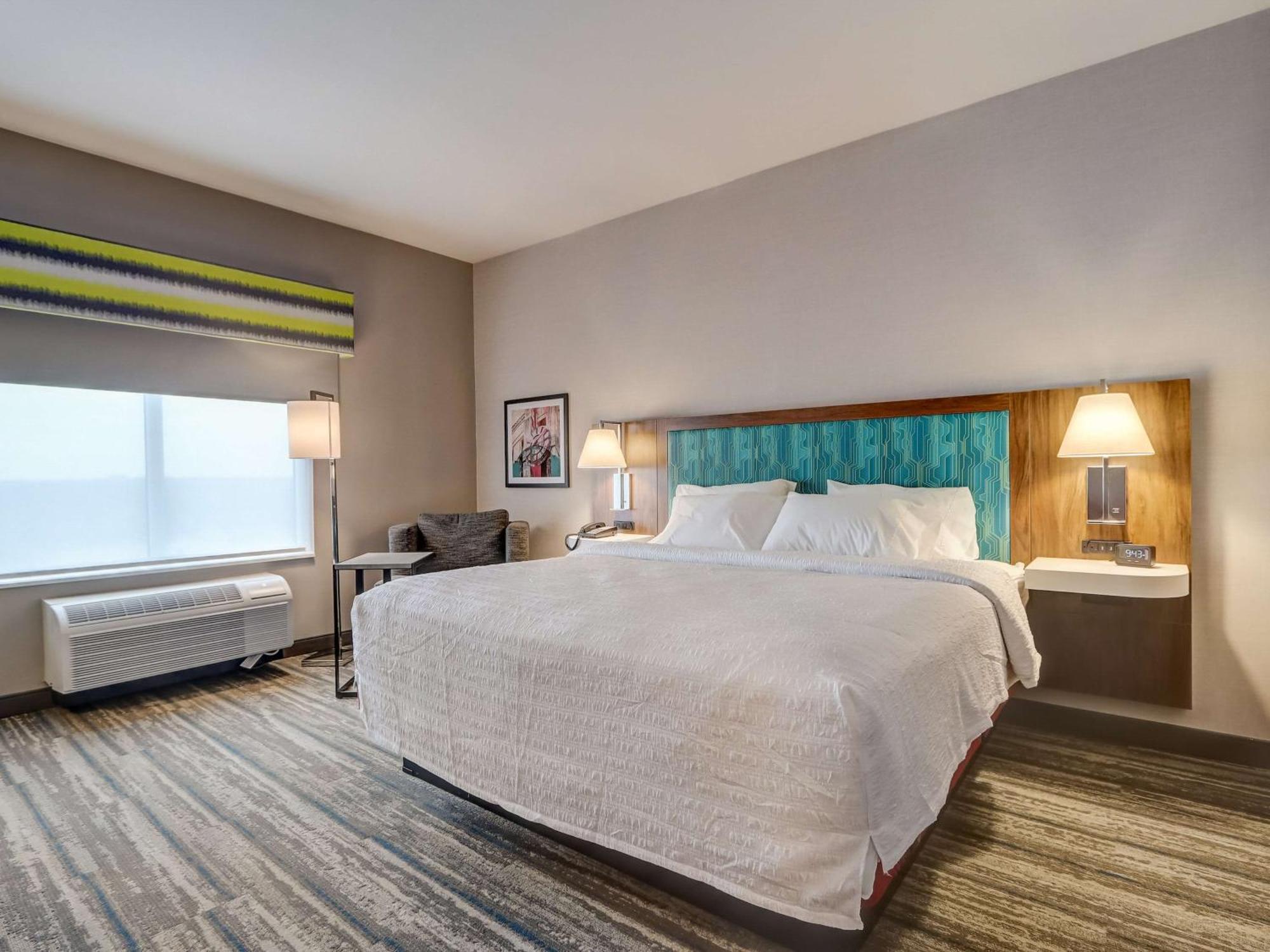 Hampton & Midtown Rookwood Hotel 3*